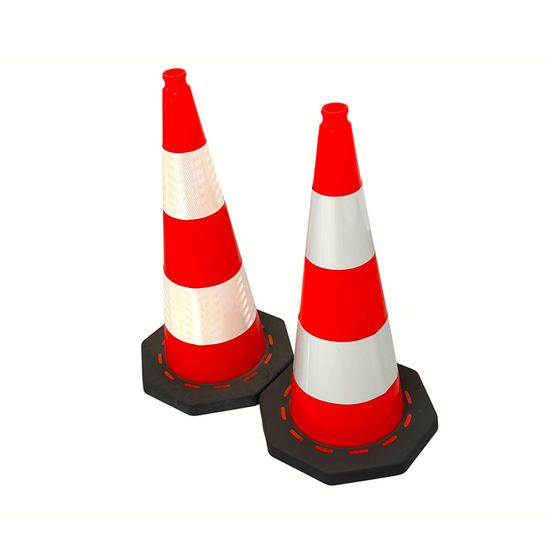 Summus Visibilitas Octagonum-Base PVC Traffic Salutis Cone cum Superiore Ventus Repugnantia et Stabilitas