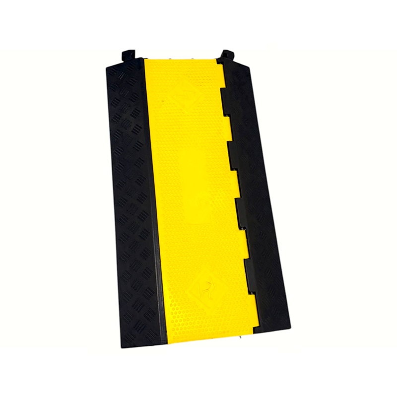 Firmati Purgamentum Base High-Load-ferens capacitatem Pvc Cover III-canale gravis Officium cable protectorem
