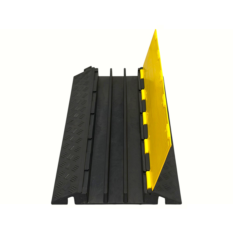 Firmati Purgamentum Base High-Load-ferens capacitatem Pvc Cover III-canale gravis Officium cable protectorem