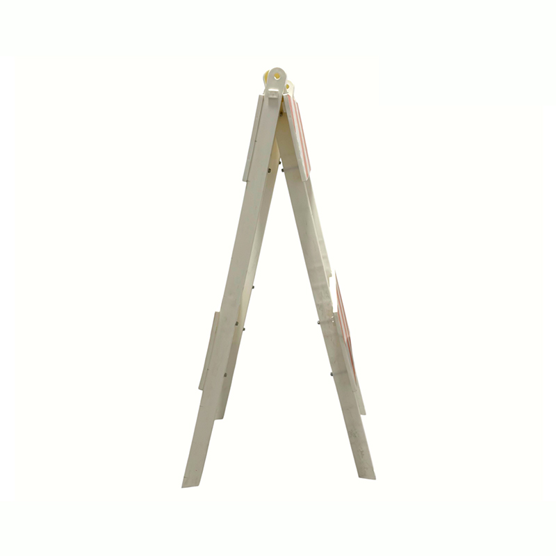 Plastic A-Frame Traffic Barricade cum Engineering-Grade Reflective Panels
