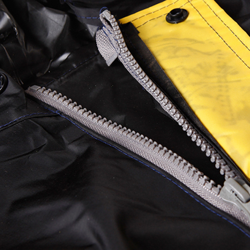 Dual-Laer PVC Reflective Safety Raincoat