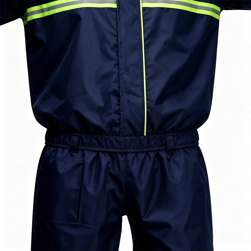 Summus Visibilitas Single Stratum Reflective Raincoat